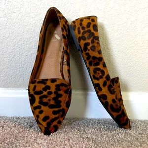 Faux Leopard slip on flats